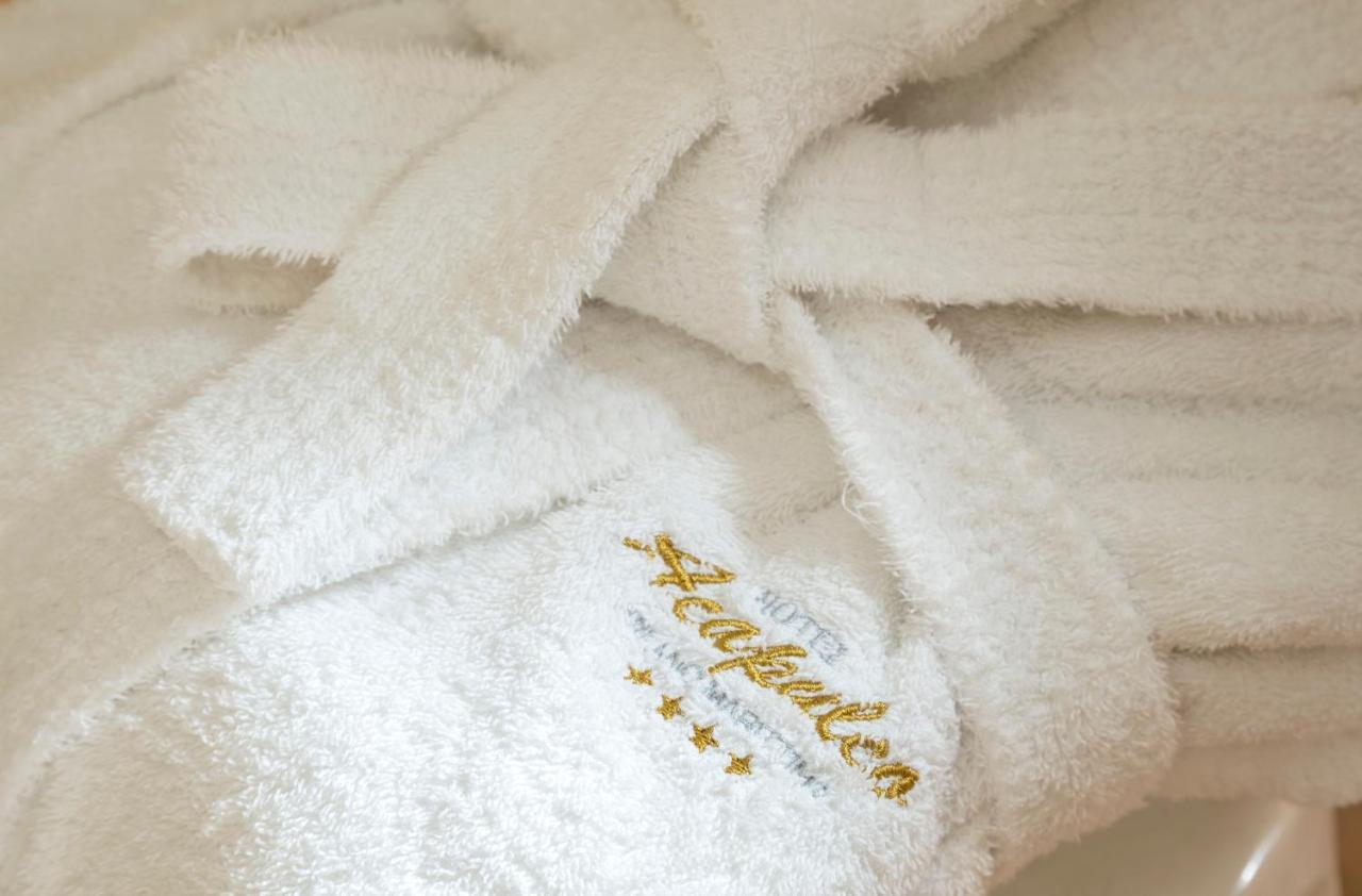 Hotel Acapulco Milano Marittima Eksteriør billede