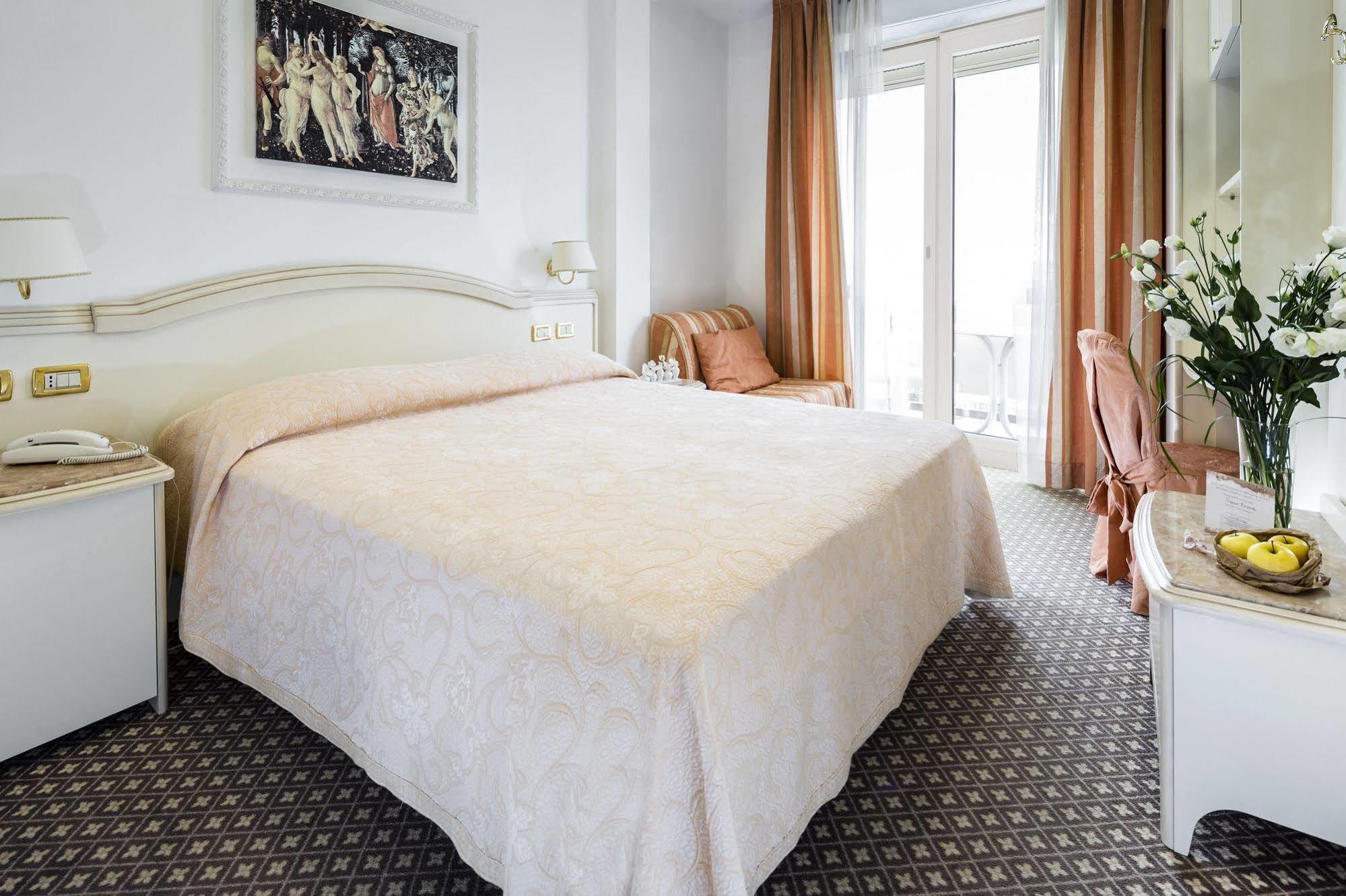 Hotel Acapulco Milano Marittima Eksteriør billede