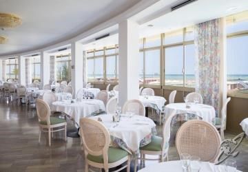 Hotel Acapulco Milano Marittima Eksteriør billede